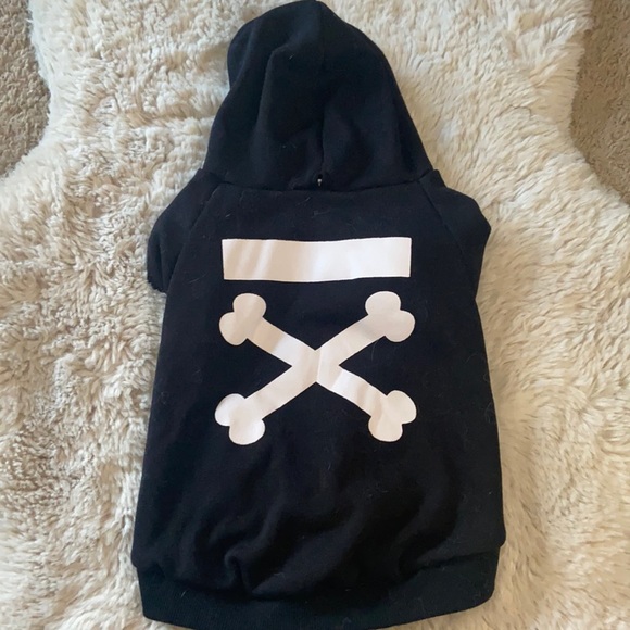 sparkpaws Other - USED SparkPaws doggie hoodie